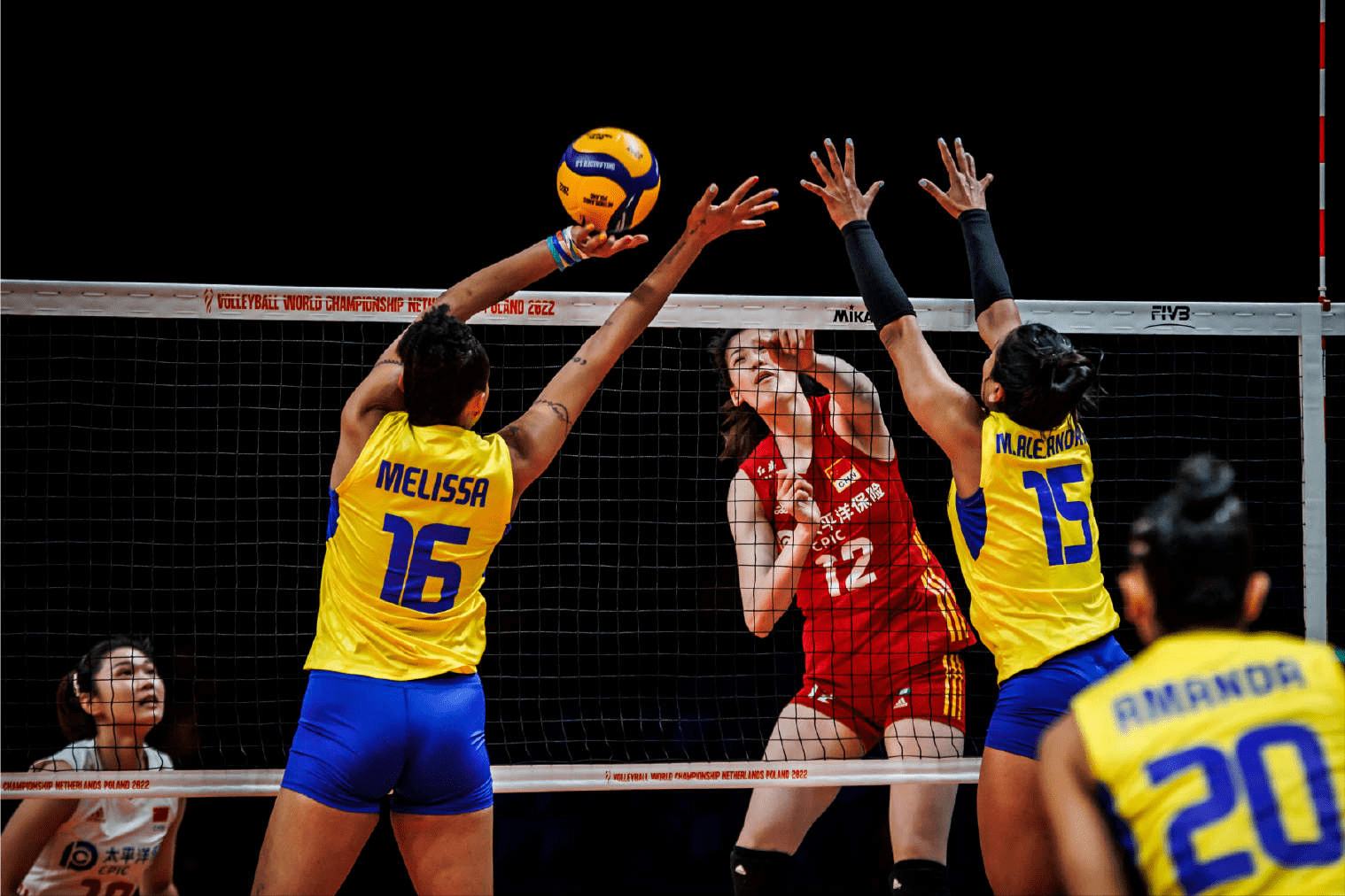 开云 (中国) 体育平台 浓眉哥带队成绩 